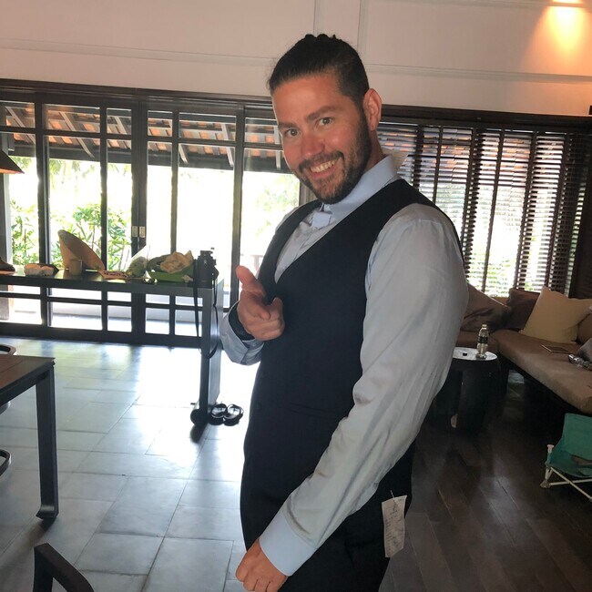 Agent Photo