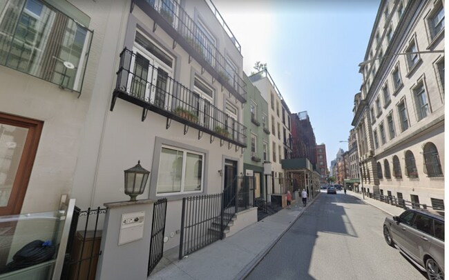 3 Centre Market Place unit 1, New York, NY 10013 - photo 2