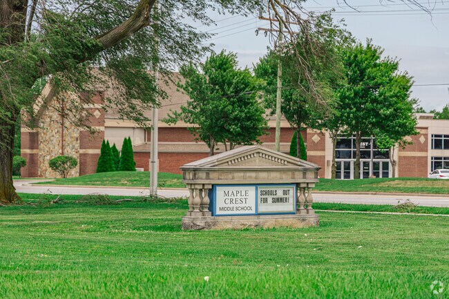 Maple Crest Middle School, Kokomo