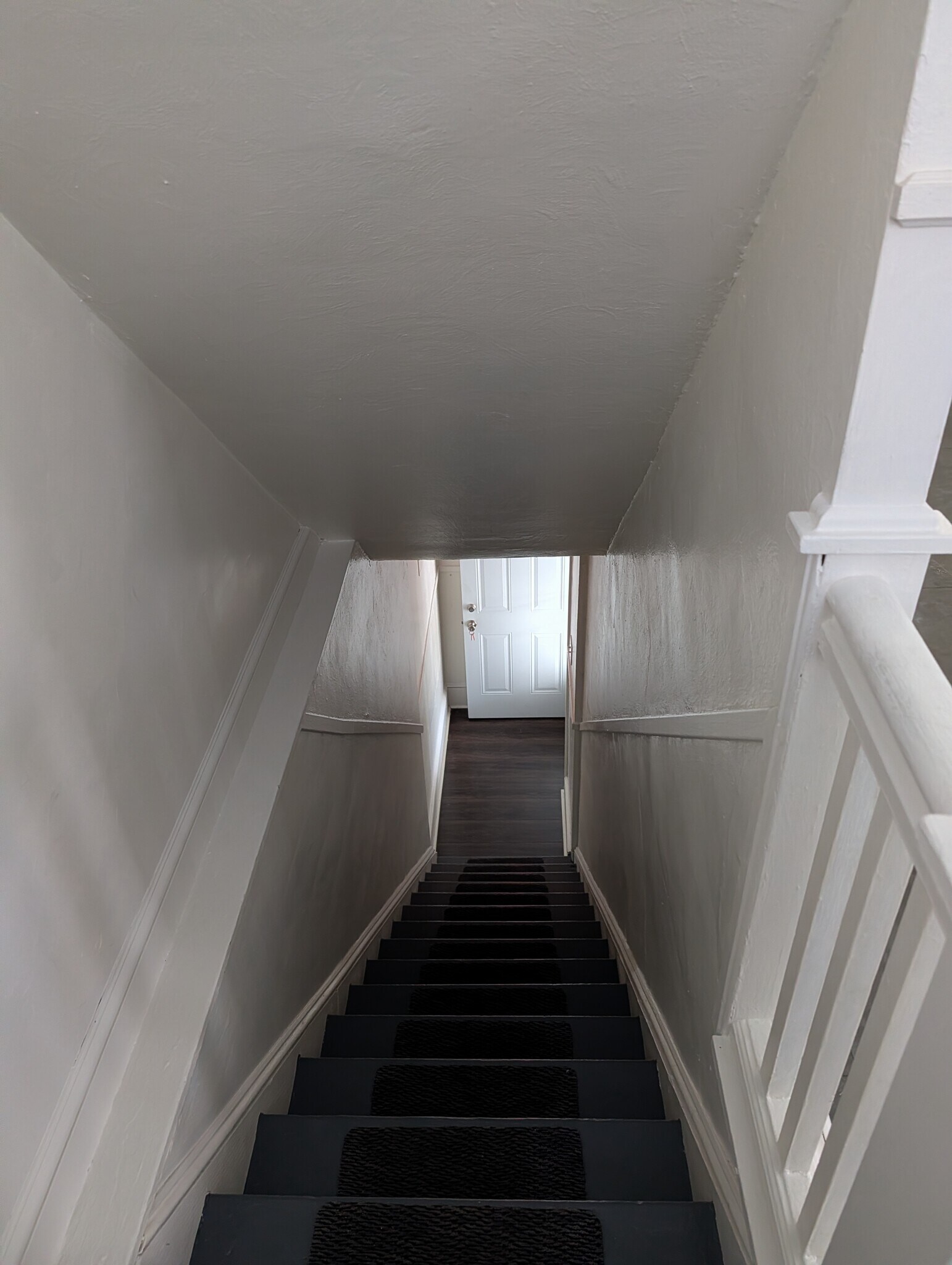 319 W 11th St unit 319 half, Hazleton, PA 18201 - photo 1