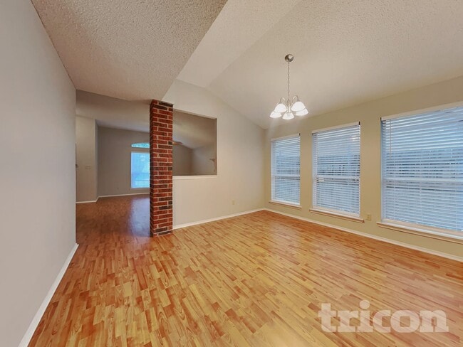 202 Cutting Horse Ln, Keller, TX 76248 - photo 6