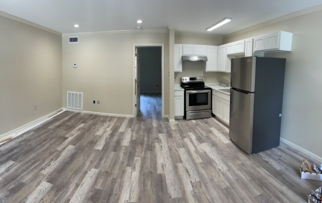 600 E University Ave unit 4, Lafayette, LA 70503 - photo 3