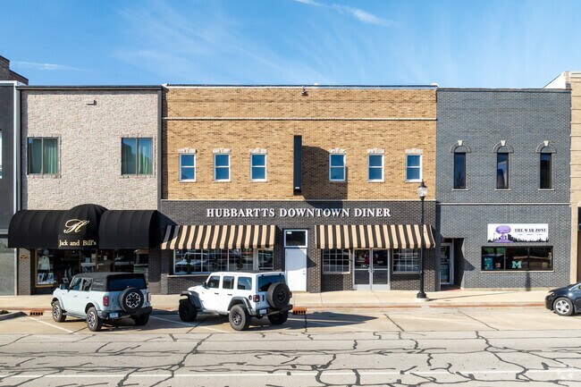 Hubbartt's Downtown Diner serves home-style breakfast and lunch in downtown Mattoon.