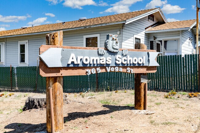 Aromas School serves students from kindergarten through eighth grade and currently holds a B-minus rating on Niche.