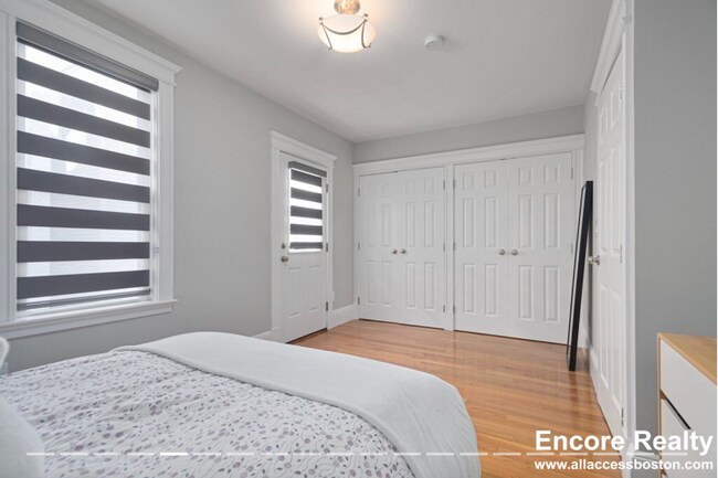 468 E 6th St unit 2, Boston, MA 02127 - photo 5