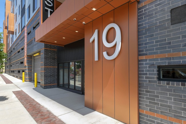 19 East, Bayonne, NJ 07002 - photo 2