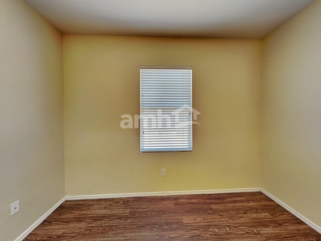 1805 S 119th Dr, Avondale, AZ 85323 - photo 6