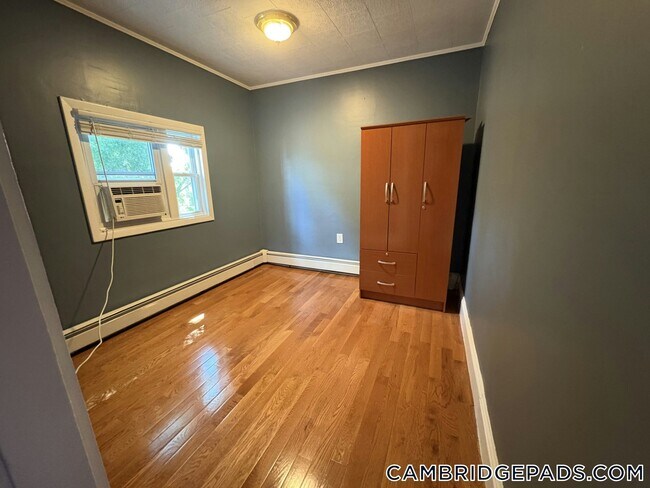 7 Bristol St unit 3, East Cambridge, MA 02141 - photo 6