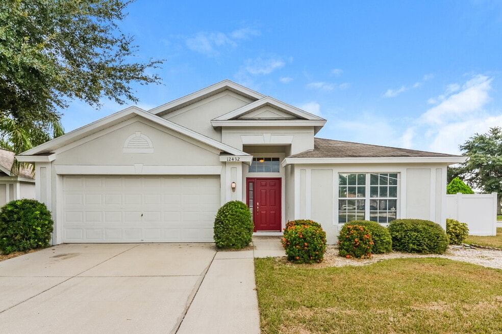 12432 Tree Pointe Ct, Riverview, FL 33578 - photo 1