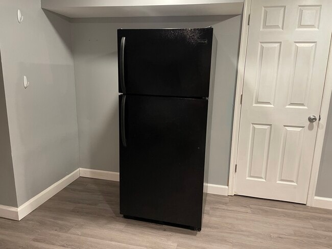 4014 Annellen Rd unit 2, Baltimore, MD 21215 - photo 4