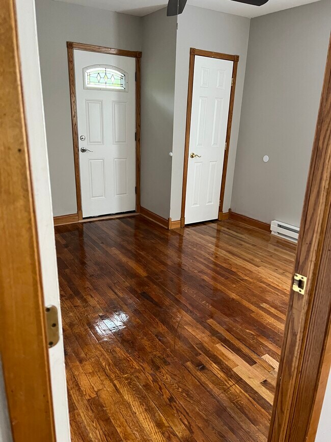 1215 23rd St unit 1215 23RD apt 3, Des Moines, IA 50311 - photo 6