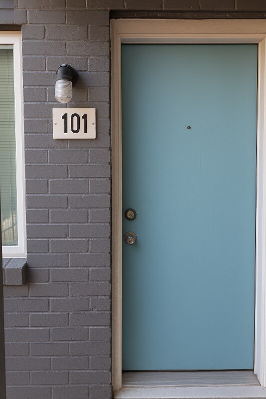 740 Edgemont Ave Unit 101, Dallas, TX 75216