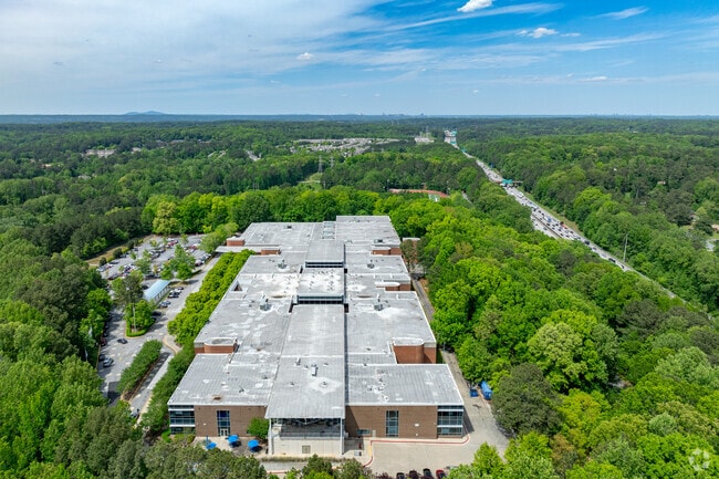 Mays High School receives a C rating from Niche.