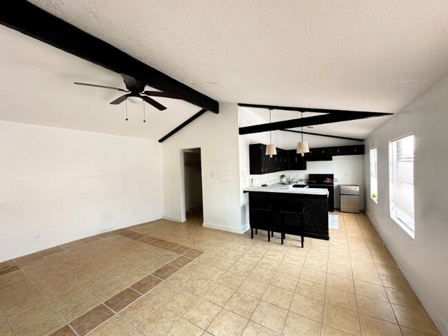 109 E Venus Ln unit 1, South Padre Island, TX 78597 - photo 2