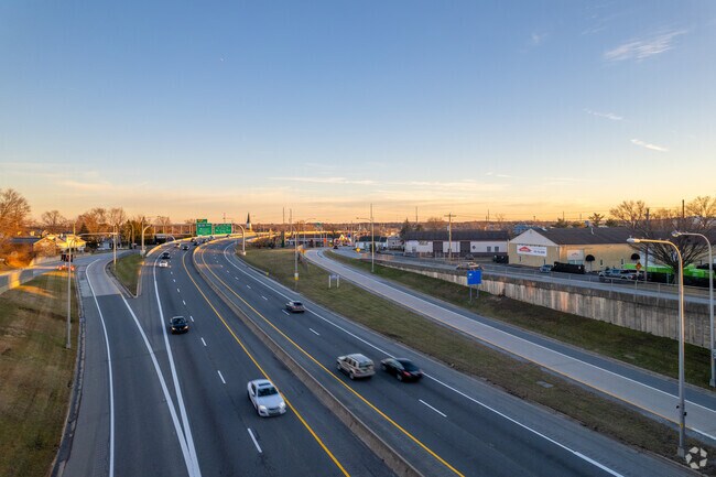 The interstate being so close makes commutes a breeze for Newport residents.