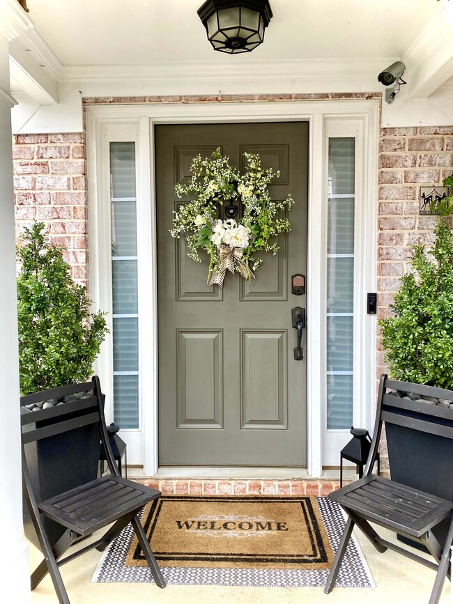 634 Pember Point, Atlanta, GA 30350