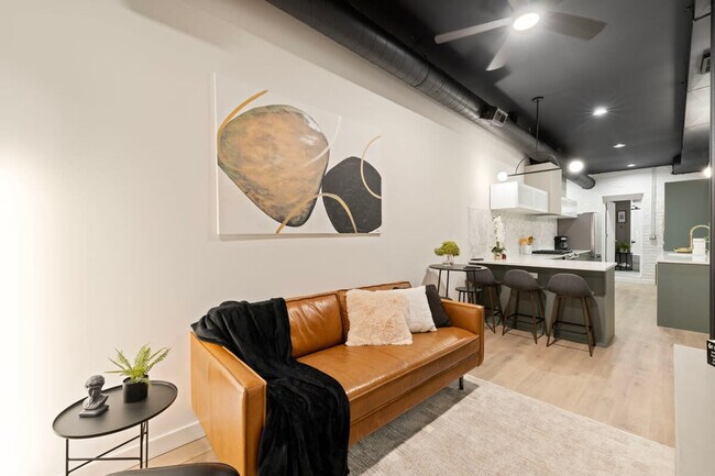 2655 W Huron St unit ID1244914P, Chicago, IL 60612 - photo 5