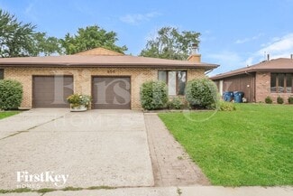 456 E Lorraine Ave, Addison, IL 60101