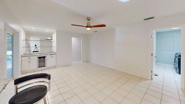 4963 Rutland Gate, Sarasota, FL 34235 - photo 3