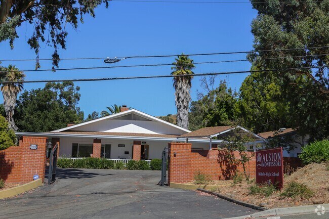 Welcome to Alsion Montessori Middle / High School located in Mission San Jose, Fremont CA.