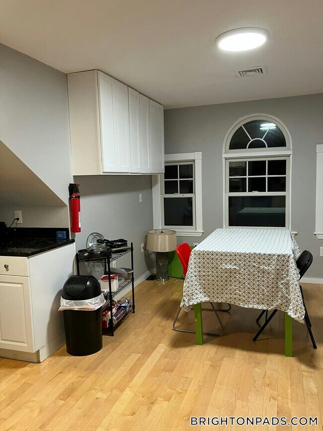 1778 Commonwealth Ave unit 3, Brighton, MA 02135 - photo 5