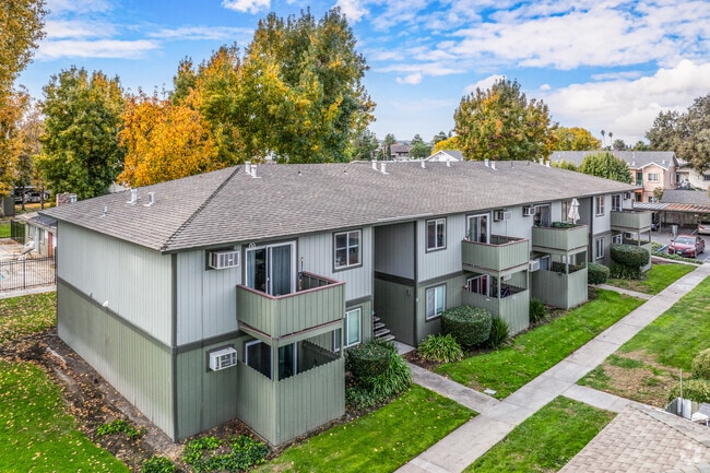 Enjoy low-maintenance living in Shamrock Corners' beautiful condos.