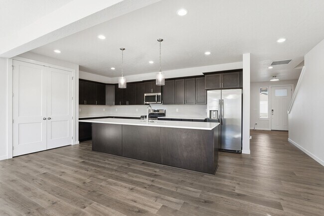 3277 N Darwin Fox St S unit 36630856, Post Falls, ID 83854 - photo 5