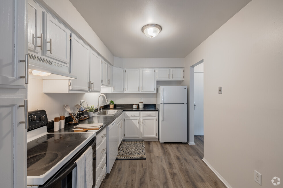 Willow Tree Apartments