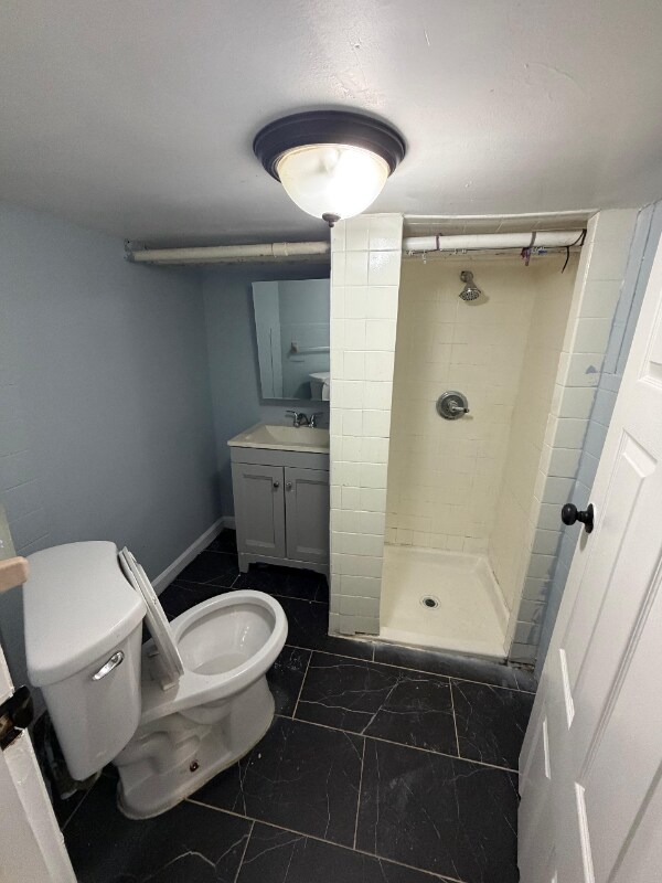 281 Hunterdon St unit basement, Newark, NJ 07103 - photo 4