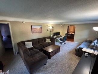 1542 3rd Ave, Newport, MN 55055