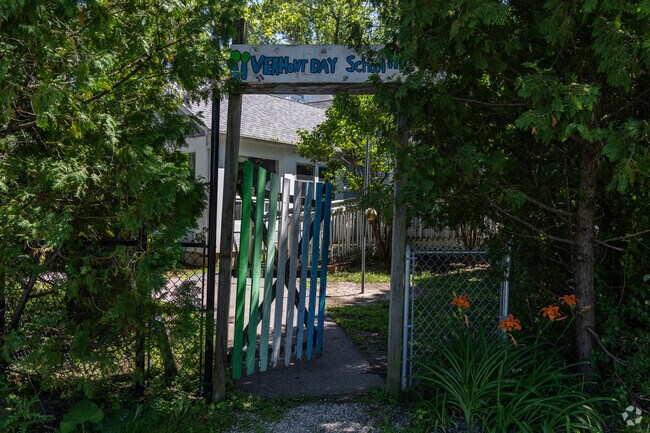 Vermont Day School in Shelburne is an independent PreK-8th Grade school