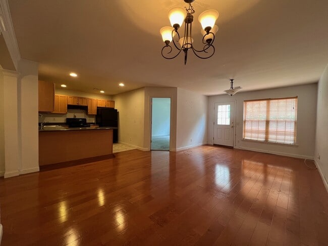 Dining area/Living room