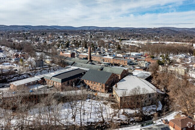 Minisceongo Creek in West Haverstraw once powered grist mills, rolling mills, and a calico printing factory.