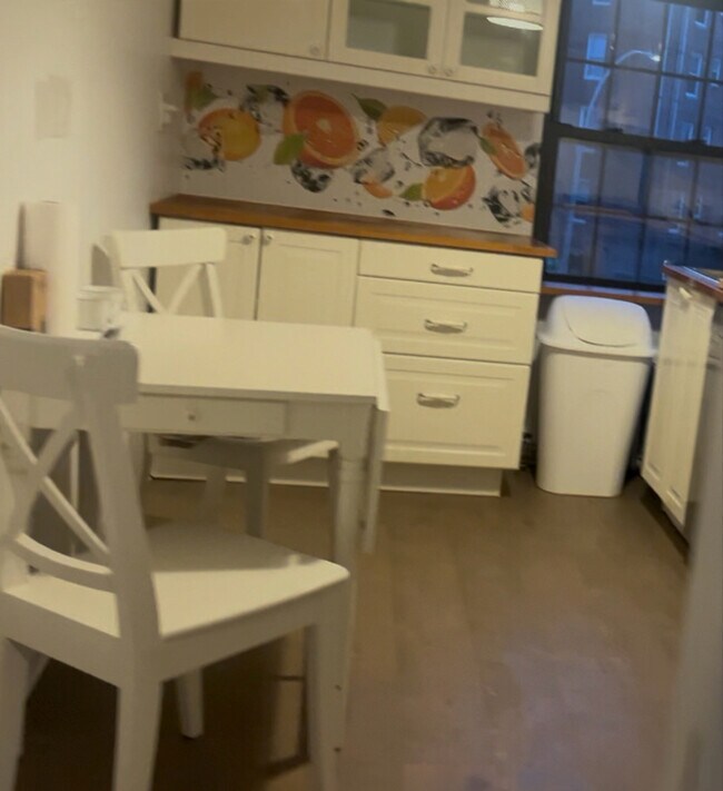 6407 Exeter St, Queens, NY 11375 - photo 2