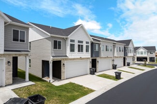 569 N Richland Valley St, Garden City, UT 84028
