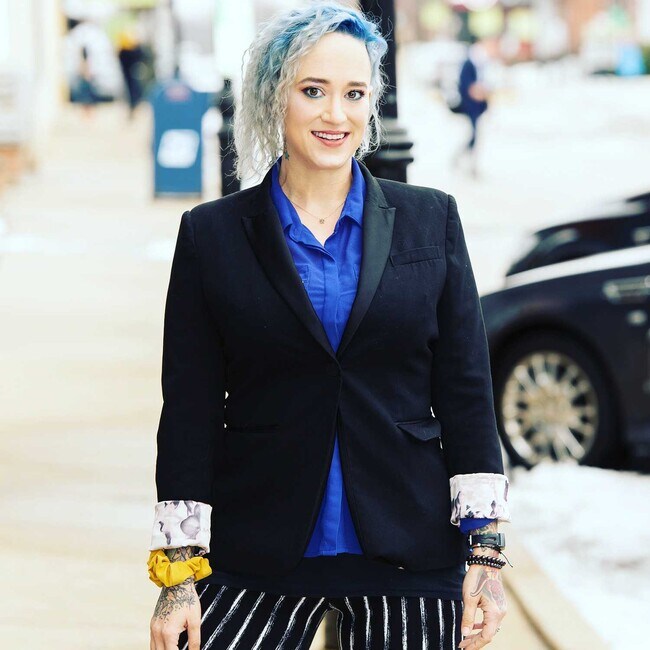 Agent Photo