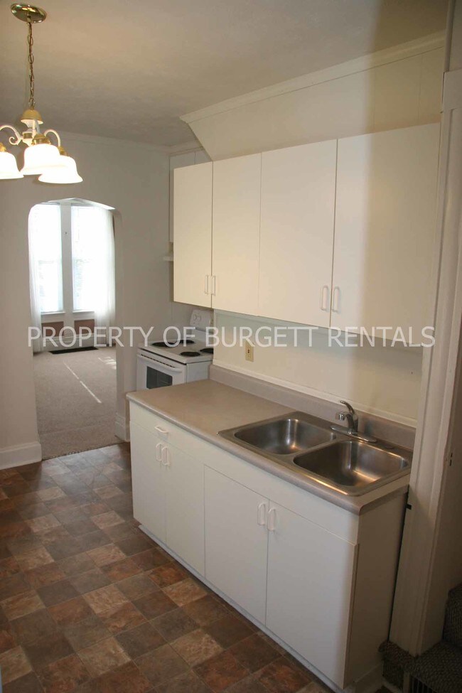 491 Robinson St unit B-1, West Lafayette, IN 47906 - photo 5