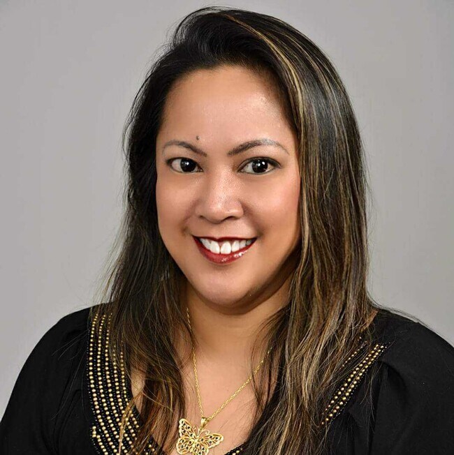 Maricel Oida-Soliven