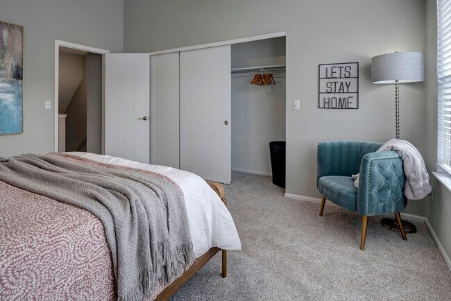 Lakeside at the Sanctuary, Columbus, OH 43235 - photo 7