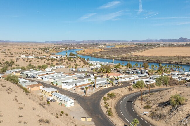 Big River RV Park provides access for public boating and features picturesque riverside picnic areas.