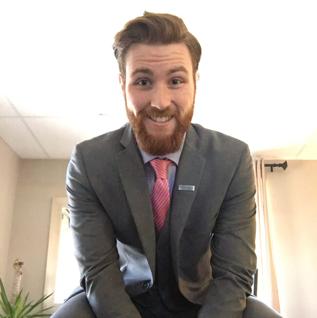 Agent Photo