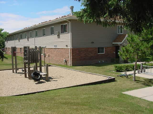 Parkview Housing, Park Rapids, MN 56470 - photo 3