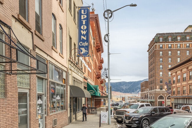 Among the many restaurants in Uptown Butte, Uptown Cafe is one of the city's best.