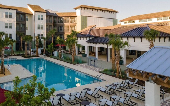 Mariblu Hunters Creek 55+ Active Adult Apartment Homes, Kissimmee, FL 34741 - photo 6