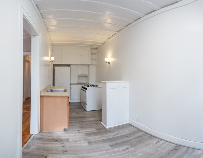 384 Probasco, Cincinnati, OH 45220 - photo 3