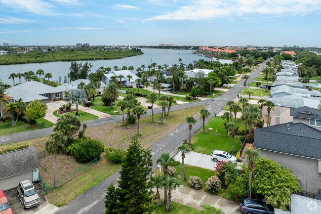 Residents of Bouchelle Island love the easy access to local waterways.
