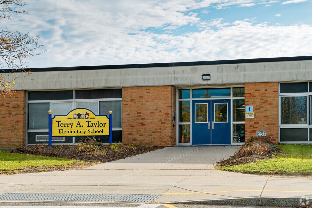 Main entrance to Terry Taylor Elementary School.