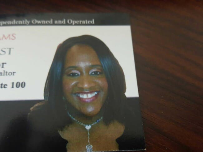 Agent Photo