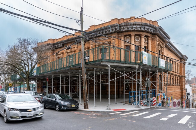 Kingsbridge Heights Community Center offers programs to empower the youth and adults alike.