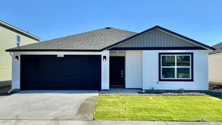 818 E K St, Deer Park, WA 99006
